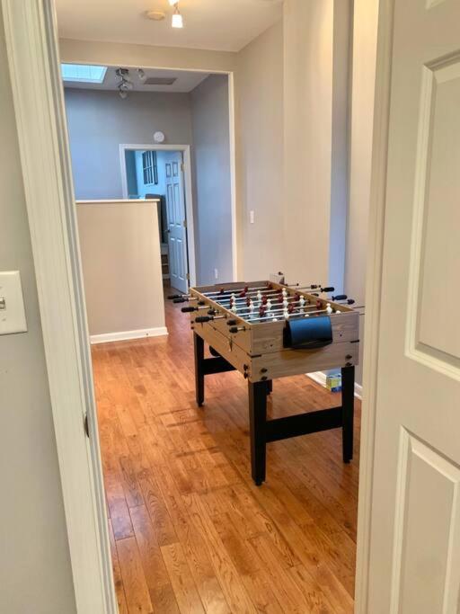 בלטימור Upscale 2Bd/1.5Ba Townhome Mins To Jhh & Downtown מראה חיצוני תמונה